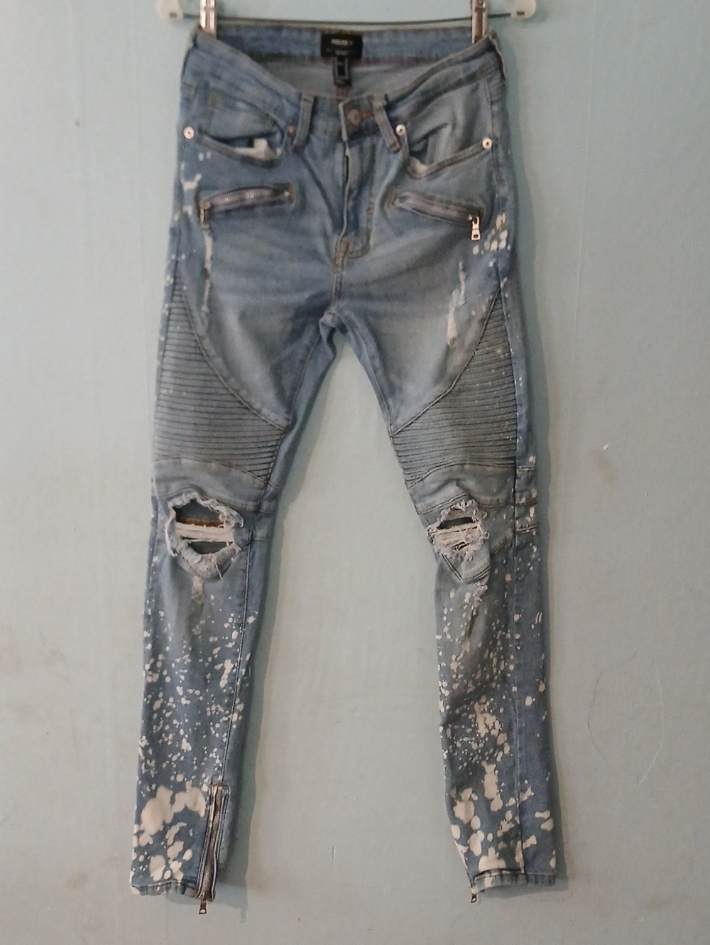 Forever 21 Men's Light Blue Biker Skinny Jeans